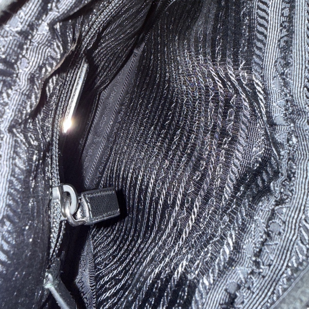 Prada Front Pocket Messenger Tessuto with Saffiano Leather - Picture 6 of 6